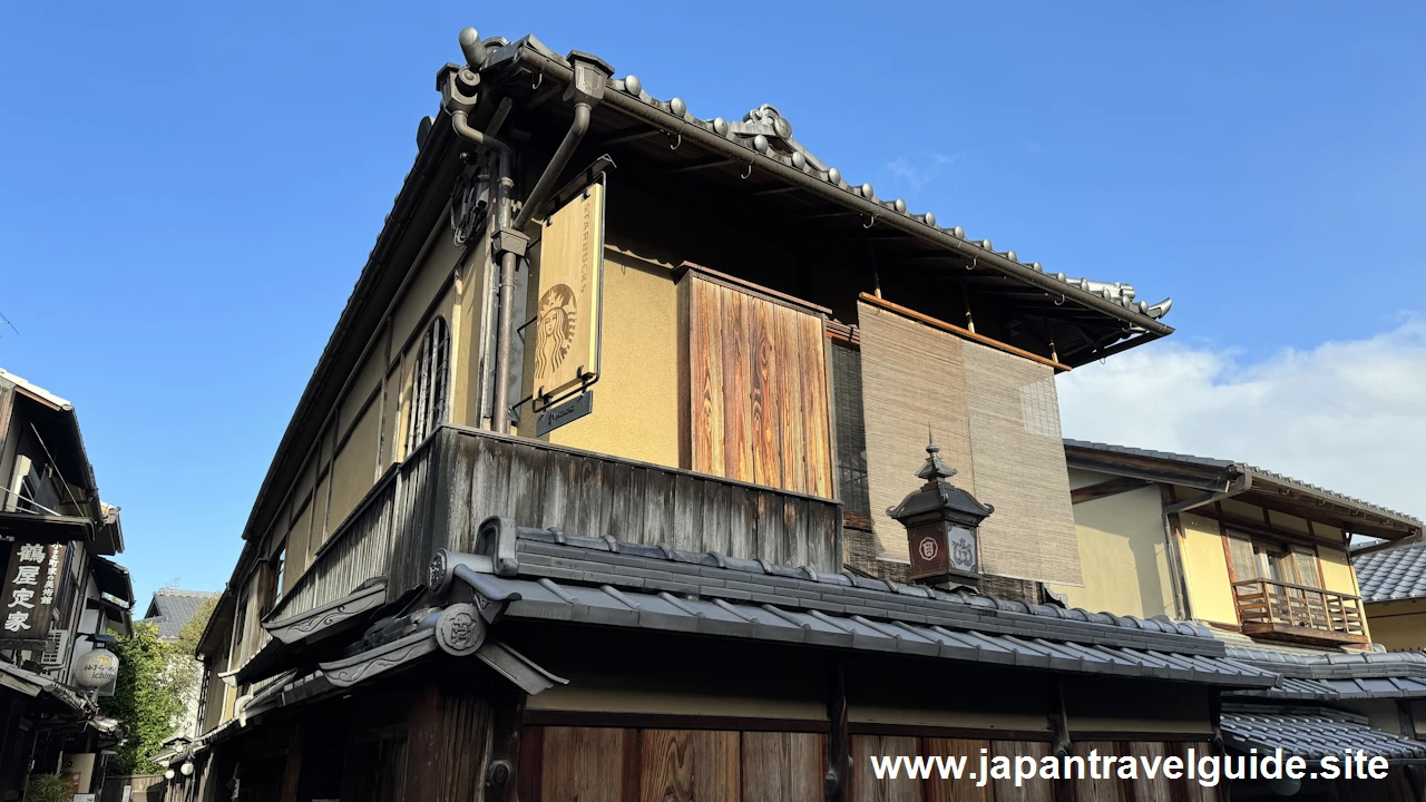 二年坂(二寧坂)、三年坂(産寧坂)を通って清水寺へ：清水寺の見どころ(8)