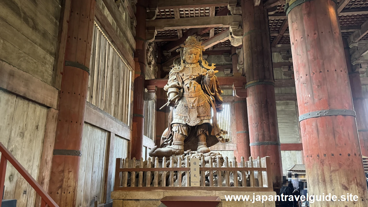 広目天像：東大寺の見どころ(1)