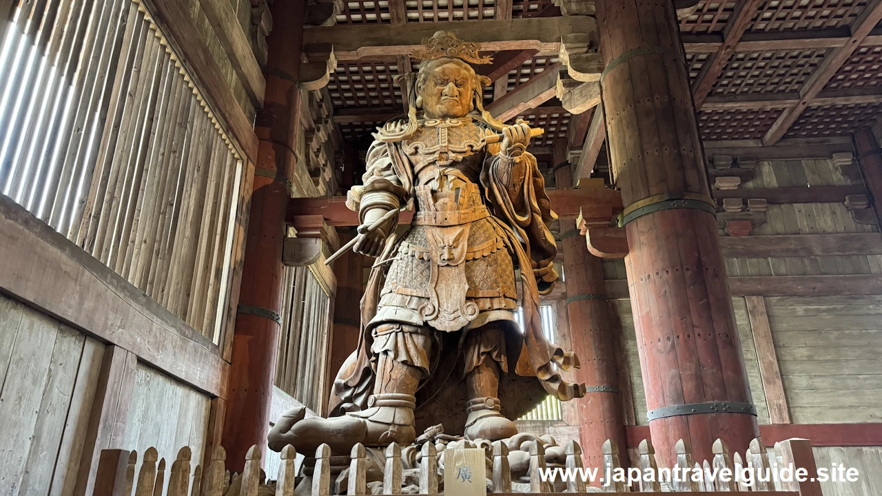 広目天像：東大寺の見どころ(2)