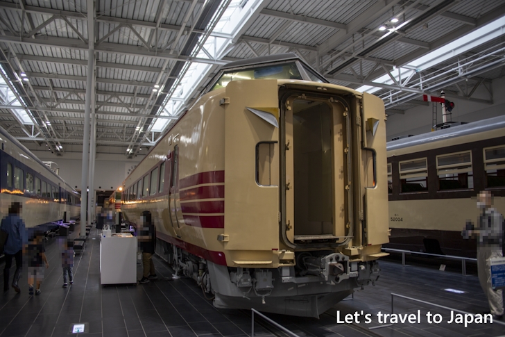 Class Kuha 381 Electric Railcar: Complete guide to the Vehicles Exhibited at the SCMAGLEV and Railway Park(18)