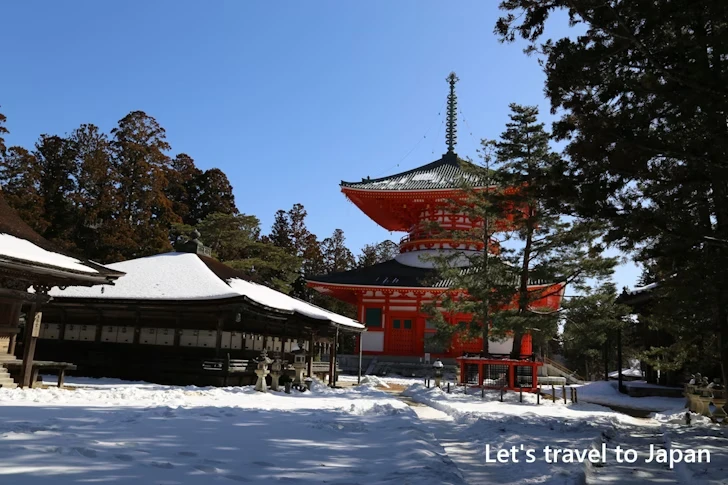 高野山の雪景色：高野山の見どころ(62)
