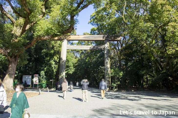 正門（南門）、西門、東門：熱田神宮の見どころ(9)