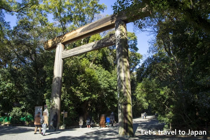正門（南門）、西門、東門：熱田神宮の見どころ(10)
