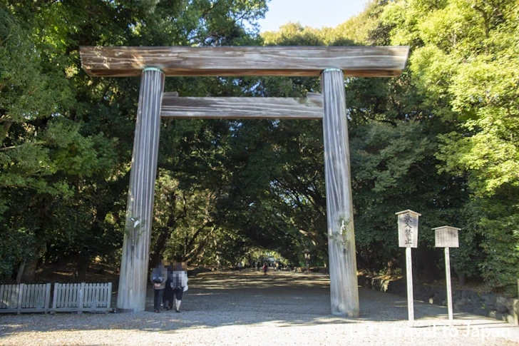 正門（南門）、西門、東門：熱田神宮の見どころ(6)