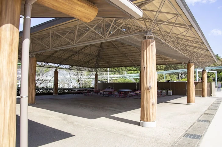 タヌキの里休憩所：東山動植物園のフードコート・カフェ/お土産ショップ/休憩所の完全ガイド(41)