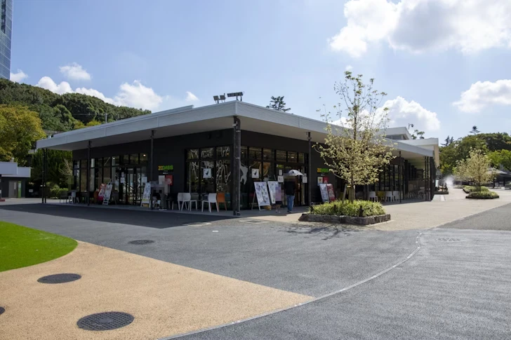 ZOOASISウェスト(ゾアシスウエスト)：東山動植物園のフードコート・カフェ/お土産ショップ/休憩所の完全ガイド(8)