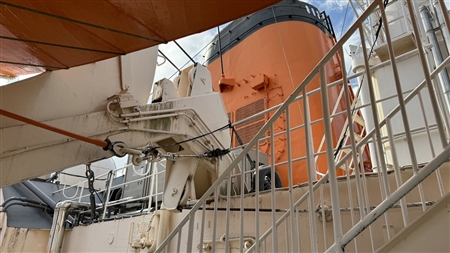 南極観測船ふじ(202)